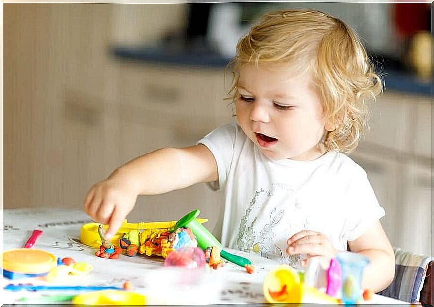 8 toys for 2 year olds to develop skills