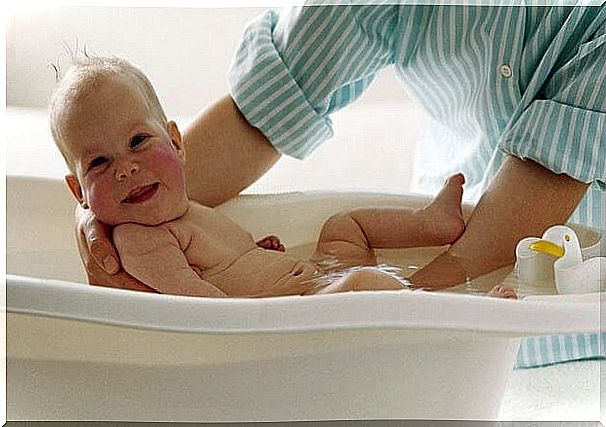 don't bathe the baby