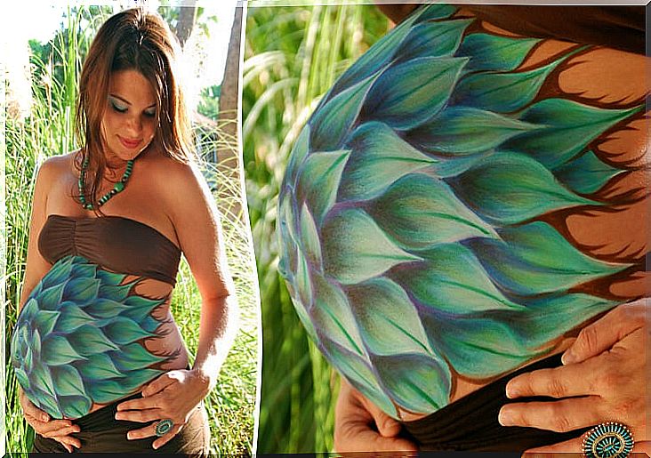 belly painting